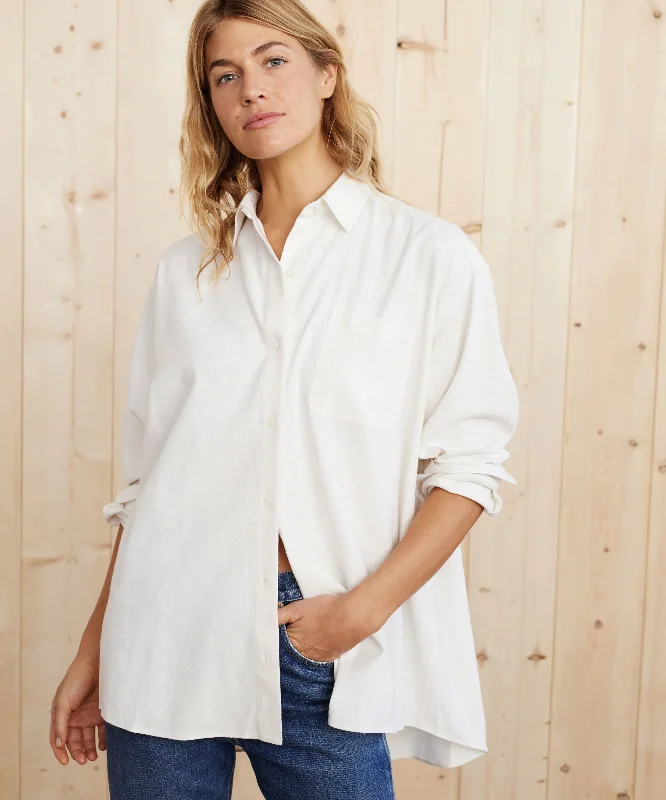 Wrap - Style Women's Lambswool Sweater Dresses in Elegant ShadesRelaxed Oversized Shirt Wrap - Style Women's Lambswool Sweater Dresses in Elegant ShadesRelaxed Oversized Shirt