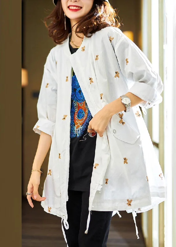 Checkered women's wool coats in a classic pattern for a timeless styleSimple White Little Bear Embroideried Zippered Drawstring Cotton Coats Fall Checkered women's wool coats in a classic pattern for a timeless styleSimple White Little Bear Embroideried Zippered Drawstring Cotton Coats Fall