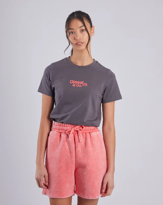 Floral Print Women T Shirt for a Feminine TouchMarva Tee Dark Clay