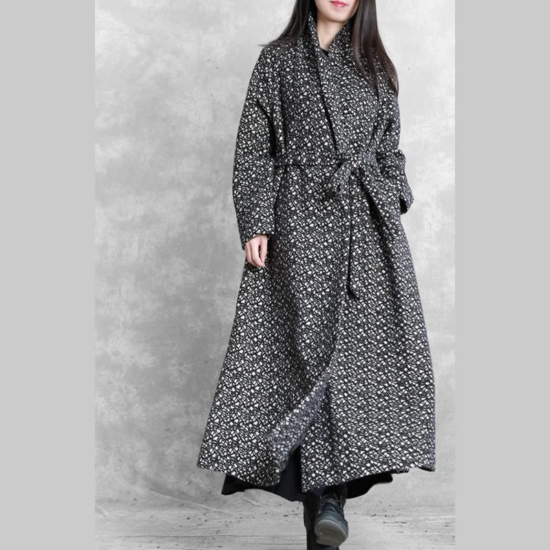 Plus size women's wool blend coats for a warm and stylish wintertop quality black plaid wool coat oversized long jackets v neck tie waist outwear Plus size women's wool blend coats for a warm and stylish wintertop quality black plaid wool coat oversized long jackets v neck tie waist outwear