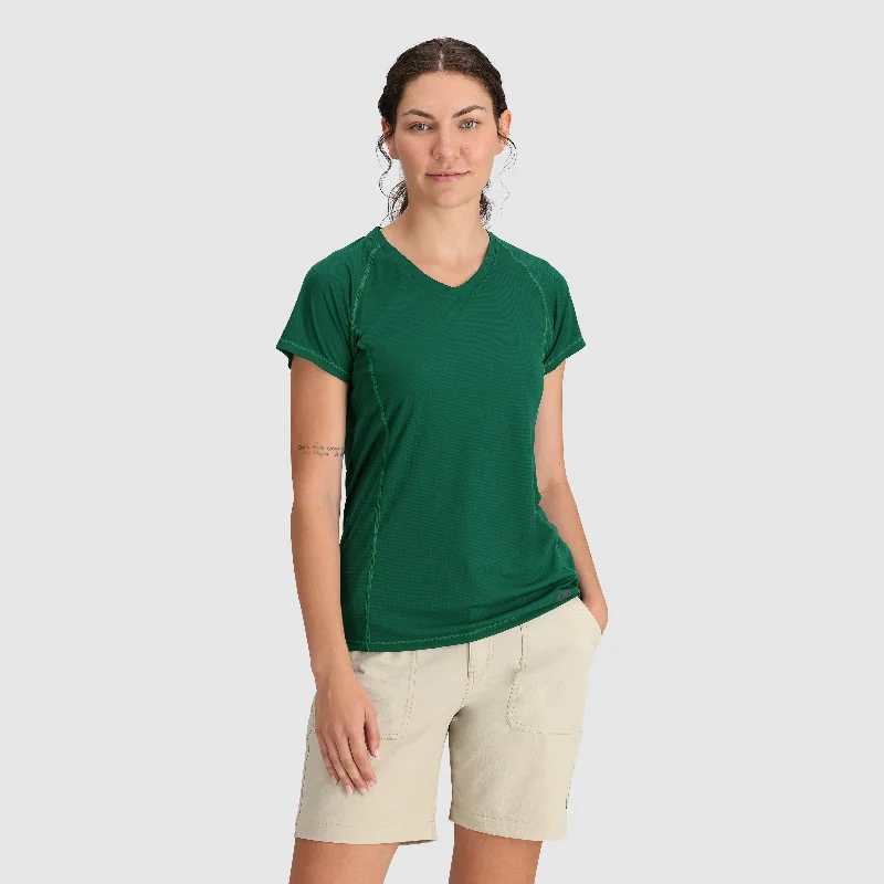 Muscle Women T Shirt for a Sporty and Casual LookWomen's Echo T-Shirt