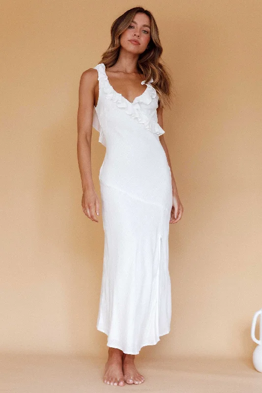 Mini Women Dress with a Short Hem for a Young and Trendy StyleAlba Frill Trim Midi Dress White Mini Women Dress with a Short Hem for a Young and Trendy StyleAlba Frill Trim Midi Dress White