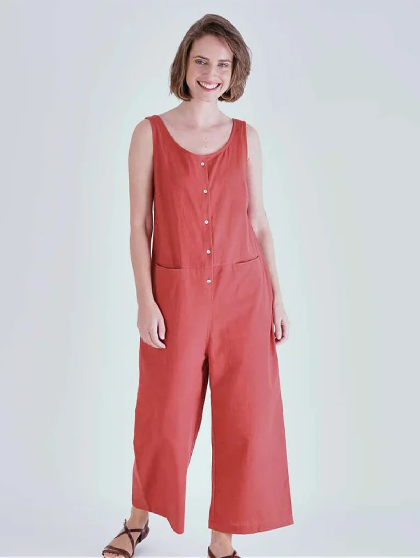 Floral print women jumpsuits for spring garden partiesAmber Cotton & Linen Relaxed Jumpsuit | Red Floral print women jumpsuits for spring garden partiesAmber Cotton & Linen Relaxed Jumpsuit | Red