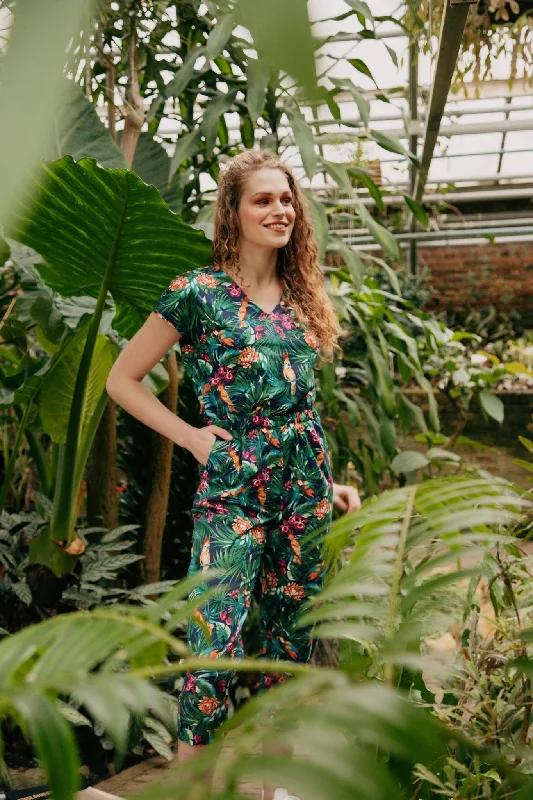 Women jumpsuits with a halter neck for a stylish and flattering choiceAtelier Jupe Elle Jumpsuit