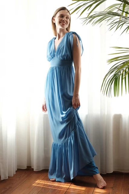 Shift Women Dress with a Simple and Classic Design for Everyday WearBloom Maxi Dress Blue Shift Women Dress with a Simple and Classic Design for Everyday WearBloom Maxi Dress Blue