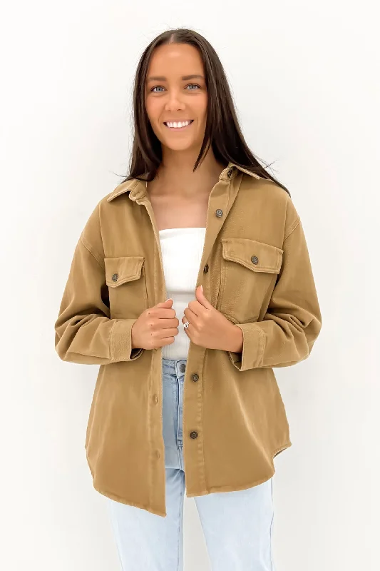 Women's denim jackets with a patchwork design for a bohemian and artsy styleClaude Drill Shacket Caramel Women's denim jackets with a patchwork design for a bohemian and artsy styleClaude Drill Shacket Caramel