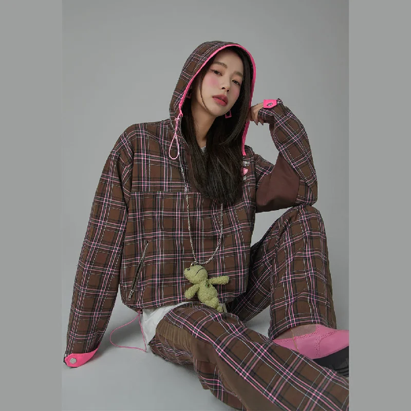 Women's long - line cardigan jackets in a soft knit for a cozy and elegant lookHalf-Zip Check Jacket Women's long - line cardigan jackets in a soft knit for a cozy and elegant lookHalf-Zip Check Jacket