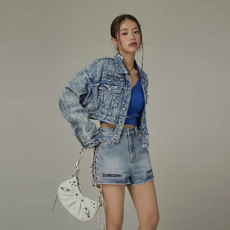 Women's military - style jackets with epaulets for a tough and fashionable appearanceFringe Trim Denim Cropped Jacket Women's military - style jackets with epaulets for a tough and fashionable appearanceFringe Trim Denim Cropped Jacket