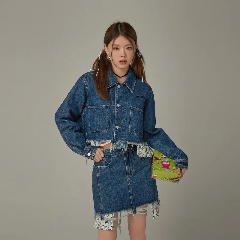 Women's denim jackets with a patchwork design for a bohemian and artsy styleRaw Hem Denim Crop Jacket Women's denim jackets with a patchwork design for a bohemian and artsy styleRaw Hem Denim Crop Jacket