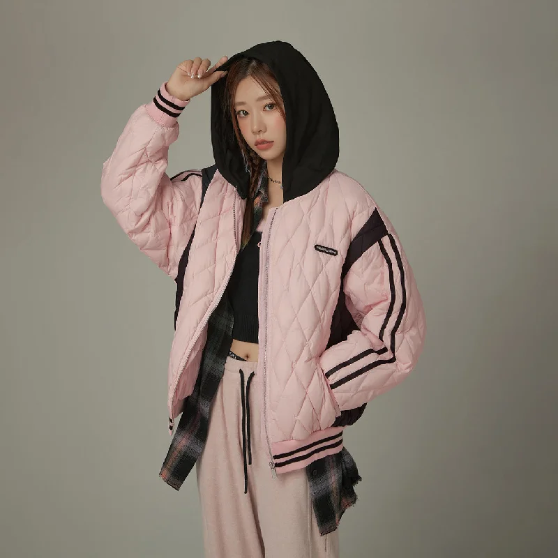 Women's cropped down jackets in bold colors for a sporty and fashionable winter outfitArgyle Quilting Padded Jacket