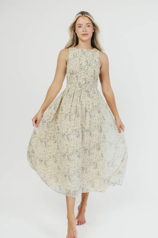 Long - Sleeve Women Dress in Velvet for a Luxurious Winter LookAlaina Floral Print Smocked Midi Dress in Blue Multi