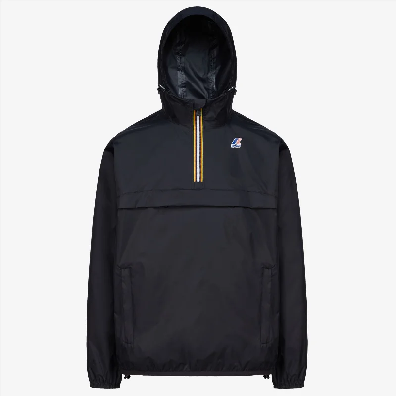 Women's cropped down jackets in bold colors for a sporty and fashionable winter outfitLeon - Packable Quarter Zip Rain Jacket in Black Pure Women's cropped down jackets in bold colors for a sporty and fashionable winter outfitLeon - Packable Quarter Zip Rain Jacket in Black Pure