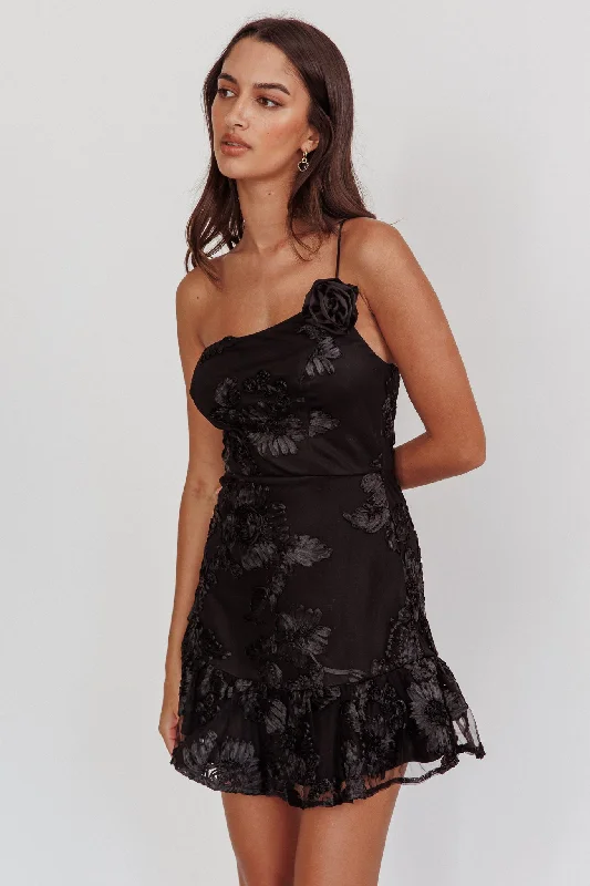 Halter Neck Women Dress to Show Off the Shoulders and NecklineLilah One-Shoulder Embellished Rosette Dress Black Halter Neck Women Dress to Show Off the Shoulders and NecklineLilah One-Shoulder Embellished Rosette Dress Black