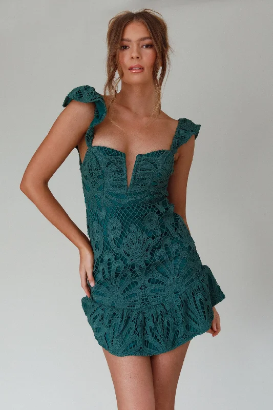 Maxi Women Dress with Floral Print for a Bohemian VibeMon Papillon Lace Mini Dress Forest Green Maxi Women Dress with Floral Print for a Bohemian VibeMon Papillon Lace Mini Dress Forest Green
