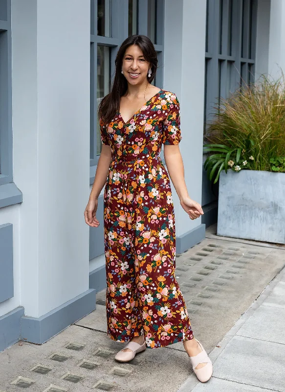Women jumpsuits with an empire waist for a figure - enhancing lookNina Lee Kewbello Jumpsuit Women jumpsuits with an empire waist for a figure - enhancing lookNina Lee Kewbello Jumpsuit