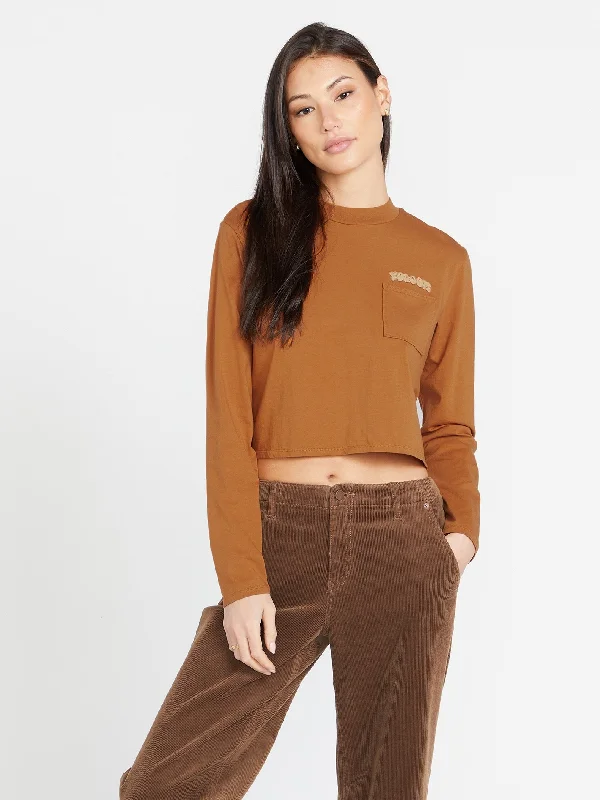 Women's cropped down jackets in bold colors for a sporty and fashionable winter outfitPocket Dial Long Sleeve Shirt - Bronze Women's cropped down jackets in bold colors for a sporty and fashionable winter outfitPocket Dial Long Sleeve Shirt - Bronze