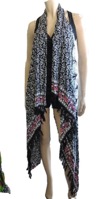 Women's denim jackets with a patchwork design for a bohemian and artsy styleSequined Rayon Sarong Women's denim jackets with a patchwork design for a bohemian and artsy styleSequined Rayon Sarong
