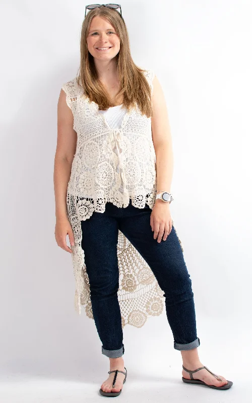 Women's double - breasted tweed jackets in classic colors for a sophisticated office lookVera Lace Cardigan | Medium | Beige Women's double - breasted tweed jackets in classic colors for a sophisticated office lookVera Lace Cardigan | Medium | Beige