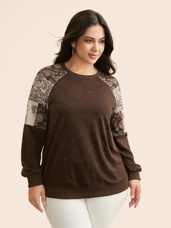 Women's tie - front hoodie in a lightweight fabric for summer layeringVintage Boho Print Patchwork Sweatshirt Women's tie - front hoodie in a lightweight fabric for summer layeringVintage Boho Print Patchwork Sweatshirt