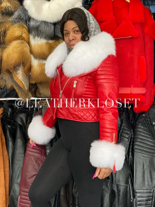 Women's cropped leather jackets with a fringe detail for a western - inspired outfitWomen's Jay Biker Full Fox Fur Women's cropped leather jackets with a fringe detail for a western - inspired outfitWomen's Jay Biker Full Fox Fur