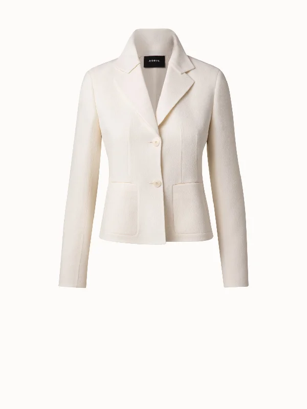 Women's trench coats with a removable belt for customizable stylingWool Crêpe Double-Face Short Blazer Women's trench coats with a removable belt for customizable stylingWool Crêpe Double-Face Short Blazer