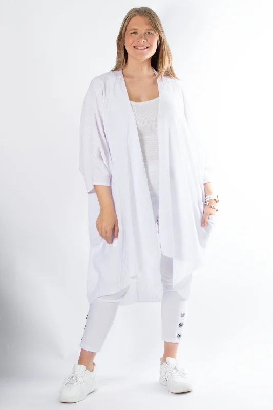 Women's cropped down jackets in bold colors for a sporty and fashionable winter outfitZoe Waterfall Cardigan | White Women's cropped down jackets in bold colors for a sporty and fashionable winter outfitZoe Waterfall Cardigan | White