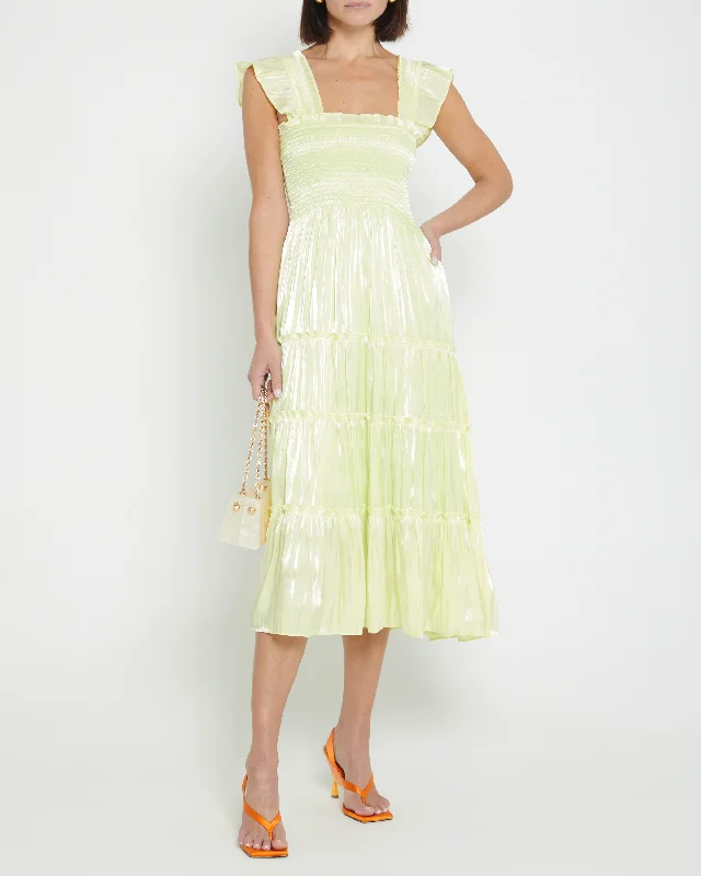 Midi dresses with ruffled sleeves for a more feminine and voluminous lookCalypso Maxi Dress Midi dresses with ruffled sleeves for a more feminine and voluminous lookCalypso Maxi Dress