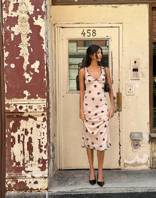 Plaid midi dresses for a fall - themed family gatheringGandira Midi Dress in Cluster Ditsy Floral Flock Nude Plaid midi dresses for a fall - themed family gatheringGandira Midi Dress in Cluster Ditsy Floral Flock Nude