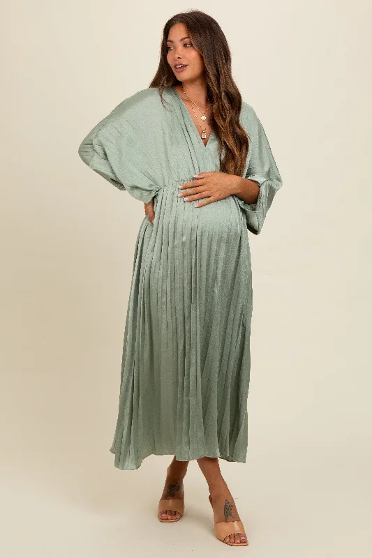 Midi dresses with pleated bodices for a classic and tailored lookLight Olive Satin Pleated V-Neck Maternity Maxi Dress