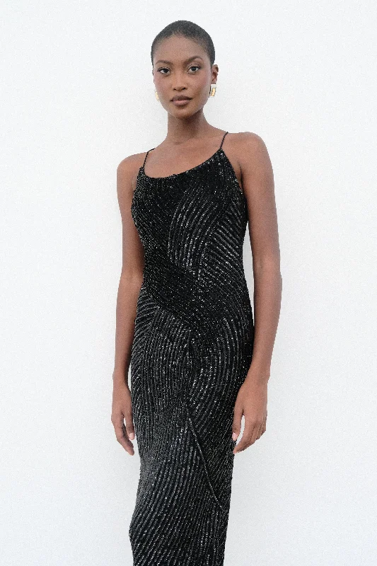 Maxi dresses with a cinched waist for a defined silhouetteTierra Sequin Maxi Dress - Black Maxi dresses with a cinched waist for a defined silhouetteTierra Sequin Maxi Dress - Black
