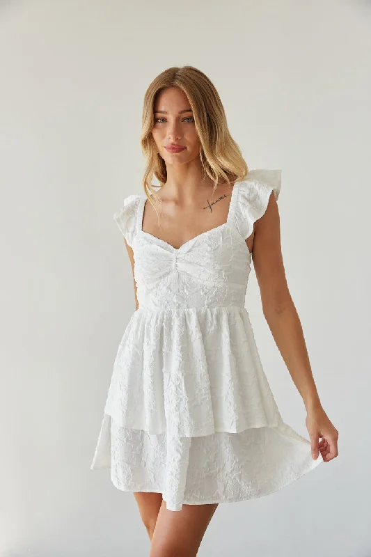 Linen mini dresses for a breathable summer optionAshlyn Sweetheart Ruffle Fit and Flare Mini Dress Linen mini dresses for a breathable summer optionAshlyn Sweetheart Ruffle Fit and Flare Mini Dress