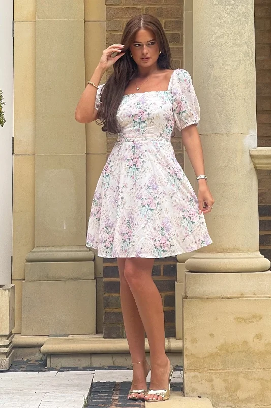 Mini dresses with embroidered details for a unique touchHallie Pink Broderie Anglaise Mini Dress Mini dresses with embroidered details for a unique touchHallie Pink Broderie Anglaise Mini Dress
