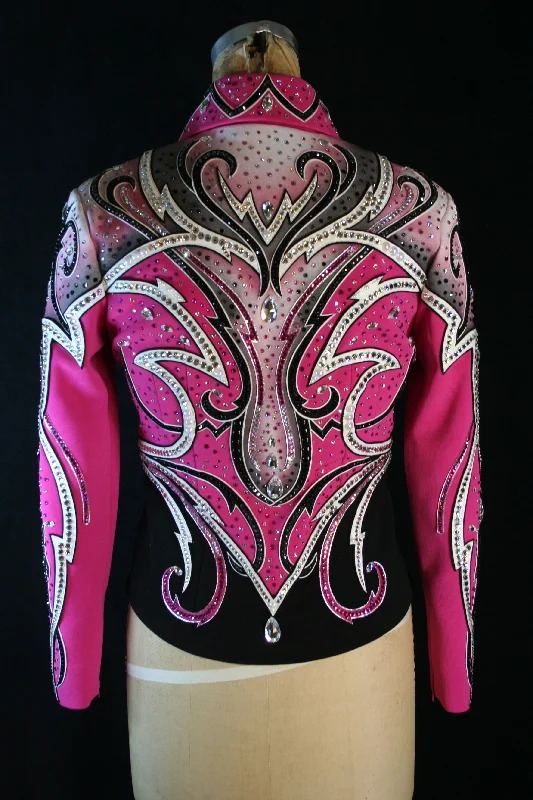 Women's cropped down jackets in bold colors for a sporty and fashionable winter outfit#1237 Black/Fuchsia Show Jacket, Ladies S, BFC 8634-6 Women's cropped down jackets in bold colors for a sporty and fashionable winter outfit#1237 Black/Fuchsia Show Jacket, Ladies S, BFC 8634-6