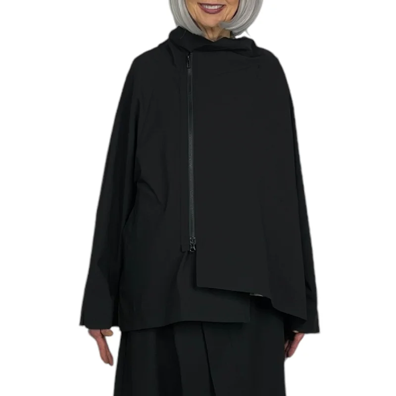 Women's quilted puffer jackets in a cropped silhouette for a modern twistZIP FRONT JACKET Women's quilted puffer jackets in a cropped silhouette for a modern twistZIP FRONT JACKET