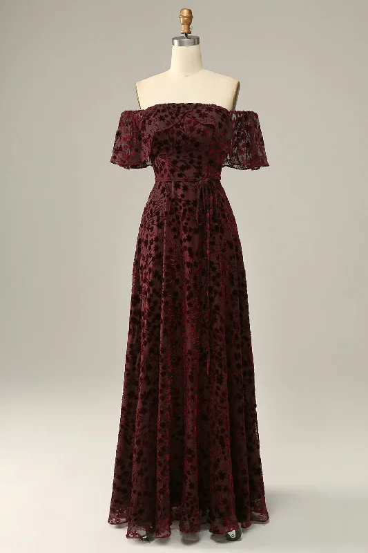 Sleeveless party dresses made of silk for a luxurious feelBurgundy Flower Off The Shoulder Prom Dress Sleeveless party dresses made of silk for a luxurious feelBurgundy Flower Off The Shoulder Prom Dress