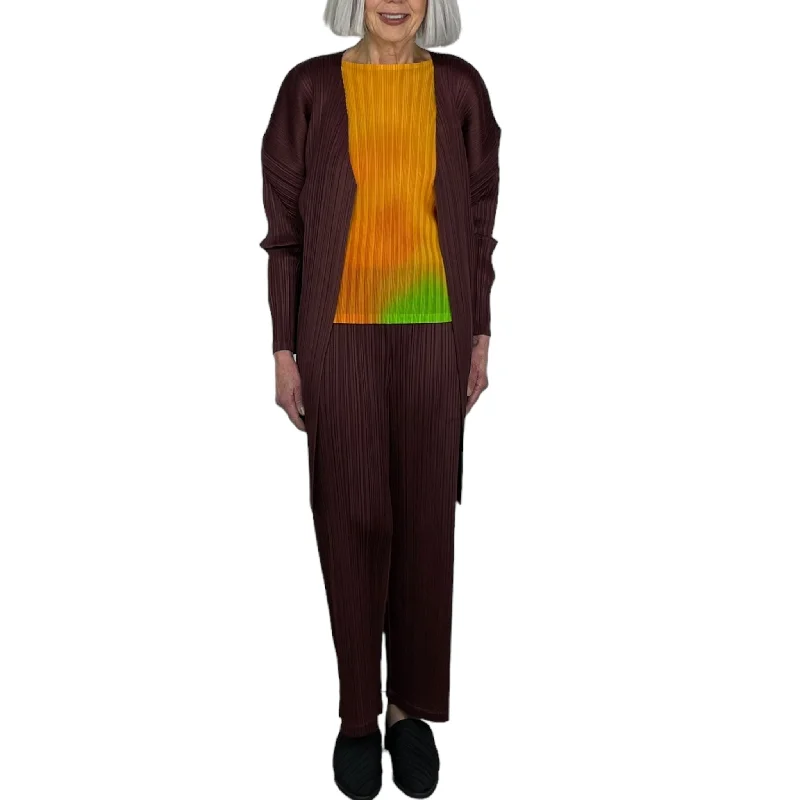Women's long - sleeve wool coats in a houndstooth pattern for a classic charmMC FEBRUARY COAT Women's long - sleeve wool coats in a houndstooth pattern for a classic charmMC FEBRUARY COAT