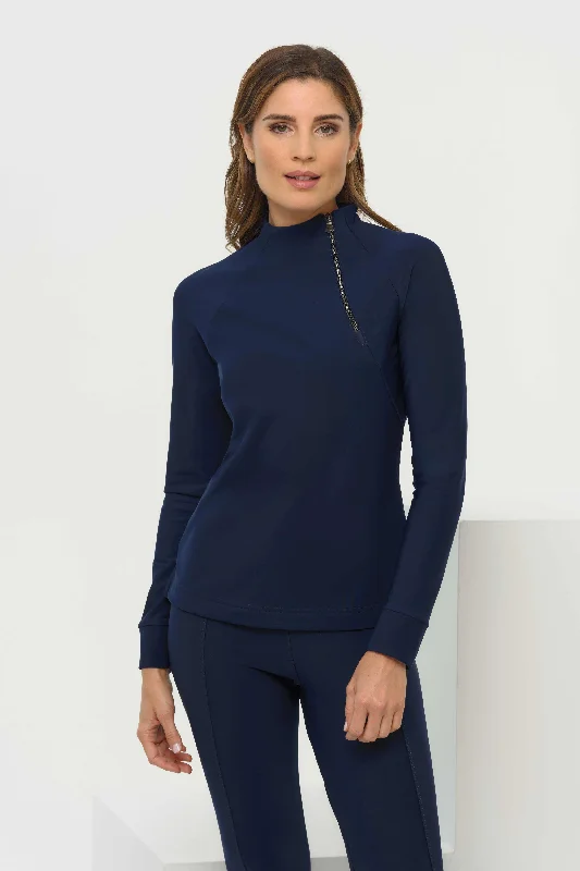 Women's bomber jackets with a holographic finish for a futuristic and eye - catching lookLessie Cozy Pullover Women's bomber jackets with a holographic finish for a futuristic and eye - catching lookLessie Cozy Pullover