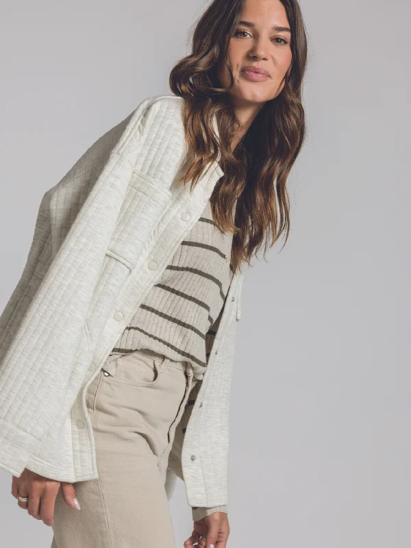 Mid - length women's down coats in a slim fit for a modern and sleek appearanceDANIEL JACKET Mid - length women's down coats in a slim fit for a modern and sleek appearanceDANIEL JACKET
