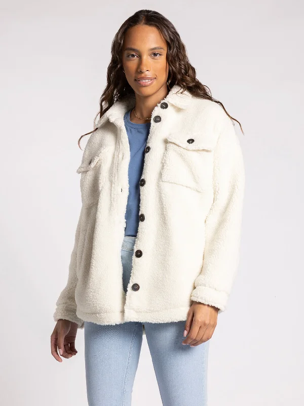 Women's longline double - breasted camel coats for a sophisticated lookFLAGSTAFF COAT Women's longline double - breasted camel coats for a sophisticated lookFLAGSTAFF COAT