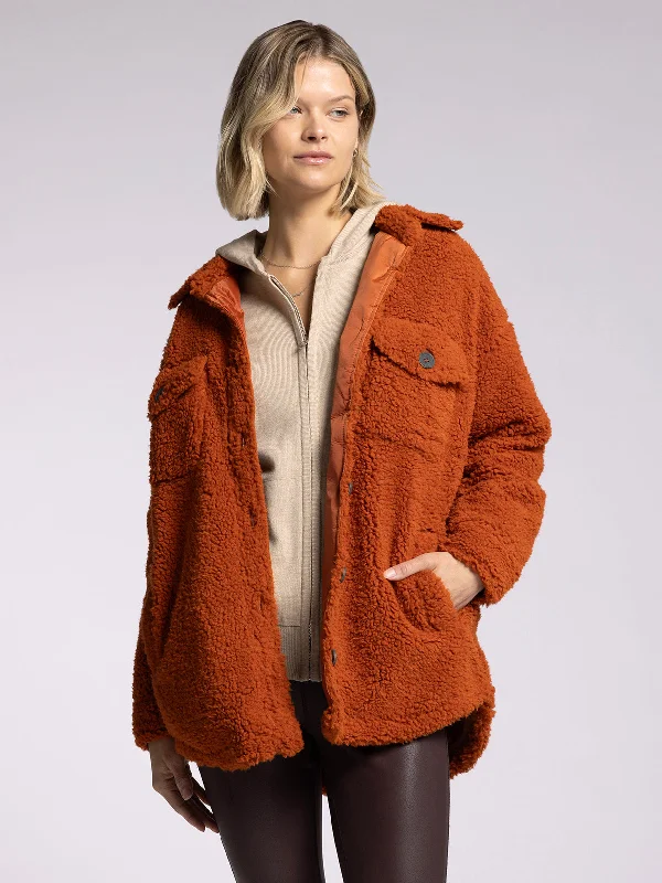 Petite women's wool blend coats with a tailored fit for a flattering silhouetteFLAGSTAFF JACKET Petite women's wool blend coats with a tailored fit for a flattering silhouetteFLAGSTAFF JACKET