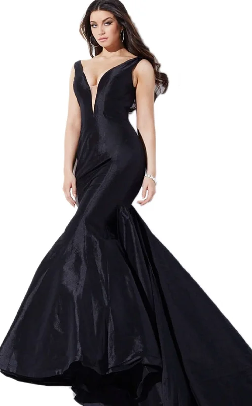 Formal dresses with fringe - trimmed sleeves and wrap - around styles for a bohemian - inspired formal eventJovani 32515BG Dress