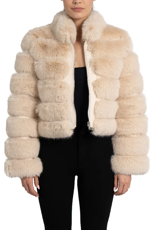 Checkered women's wool coats in a classic pattern for a timeless styleRosalie Faux Fur Jacket Checkered women's wool coats in a classic pattern for a timeless styleRosalie Faux Fur Jacket