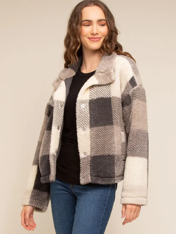 Quilted down women's coats with removable hoods for outdoor activitiesOne Track Mind Jacket Quilted down women's coats with removable hoods for outdoor activitiesOne Track Mind Jacket