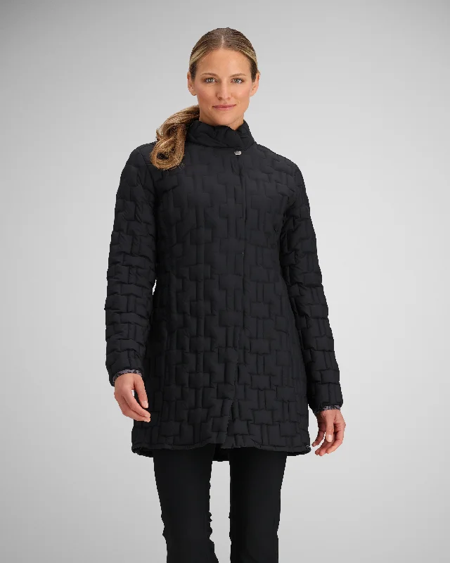 Women's quilted puffer jackets in a cropped silhouette for a modern twistPerry Down Parka Women's quilted puffer jackets in a cropped silhouette for a modern twistPerry Down Parka