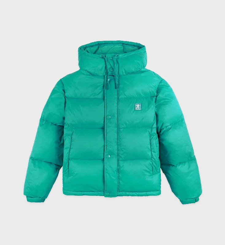 Plus size women's wool blend coats for a warm and stylish winterRunning Woman Puffer Jacket - Spring Green Plus size women's wool blend coats for a warm and stylish winterRunning Woman Puffer Jacket - Spring Green