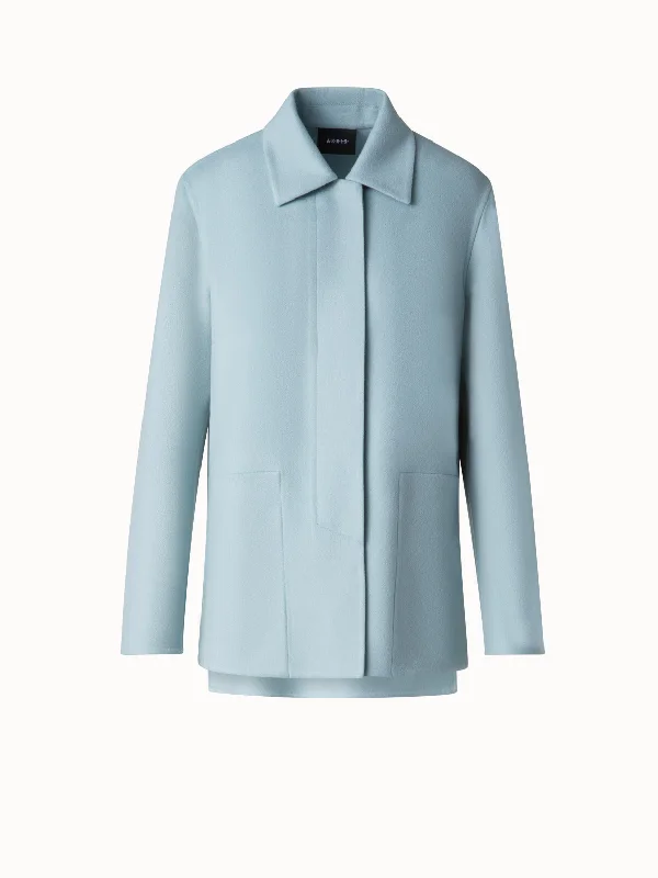 Women's quilted puffer jackets in a cropped silhouette for a modern twistShirt Jacket in Cashmere Double-Face Women's quilted puffer jackets in a cropped silhouette for a modern twistShirt Jacket in Cashmere Double-Face