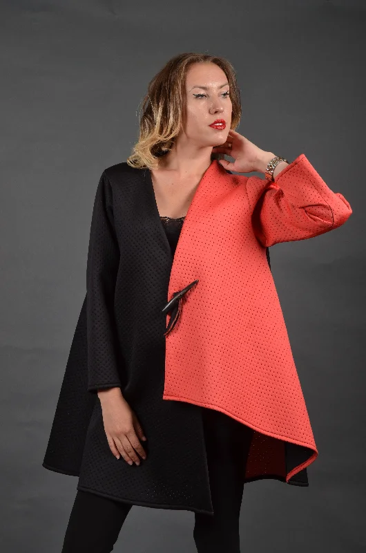 Women's pea coats in a plus - size fit for a flattering and warm winter coatSKJ440