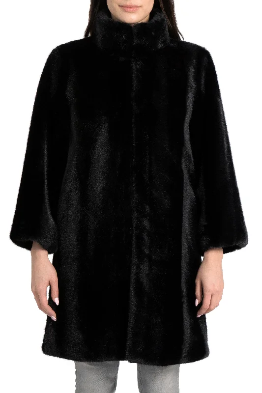 Oversized women's wool coats in a monochromatic look for a trendy outfitSteve Faux Fur Coat Oversized women's wool coats in a monochromatic look for a trendy outfitSteve Faux Fur Coat