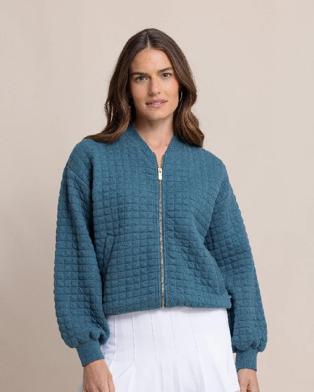 Women's cropped down jackets in bold colors for a sporty and fashionable winter outfitSutton Heather Quilted Jacket Women's cropped down jackets in bold colors for a sporty and fashionable winter outfitSutton Heather Quilted Jacket