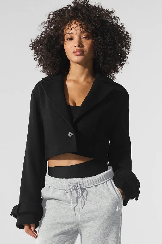 Women's cropped leather coats with silver studs for an edgy lookWool Cropped Metro Trench - Black Women's cropped leather coats with silver studs for an edgy lookWool Cropped Metro Trench - Black